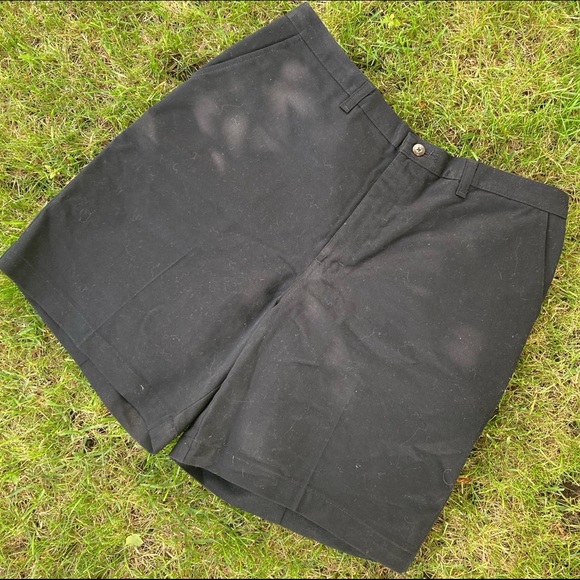 {sold} Vintage Denver Hayes Khaki Shorts - Picture 1 of 3